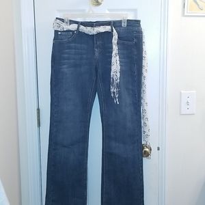Jeans with scarf belt